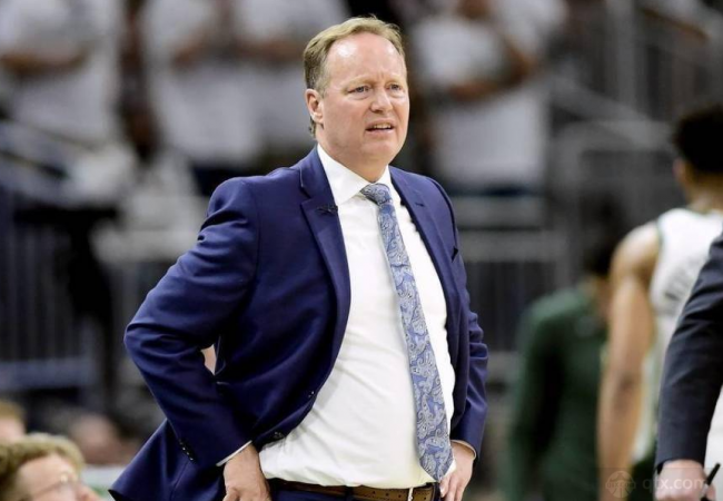 关于赛后密尔沃基雄鹿调整名单以备中超，复出首秀环节打磨，更衣室稳定，球队文化再被提及的信息-开云平台